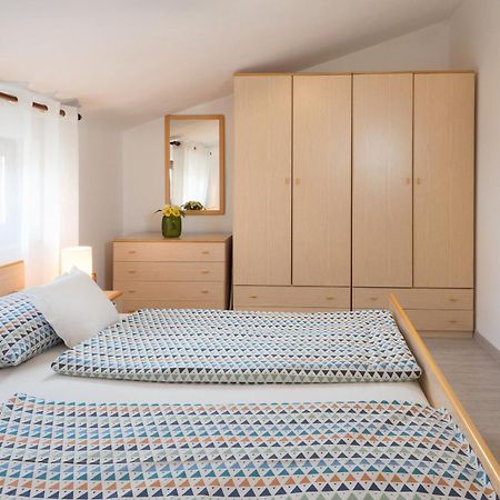 Apartment Roce Rabac Exterior photo
